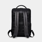 Executive-Rucksack aus wasserdichtem Leder mit 16-Zoll-Laptopfach – Reto - Mavero